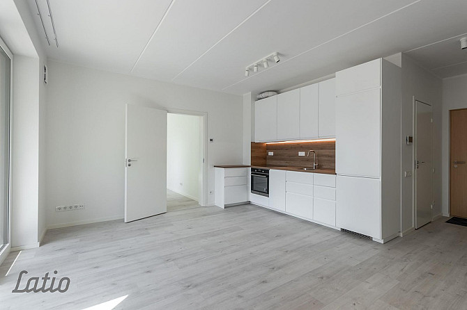 Lielisks 2 istabu dzīvoklis jaunā un skaistā projektā, 48 kv.m, 2/5 st., balkons. 
Slēgta kāpņu telp Рига - изображение 3