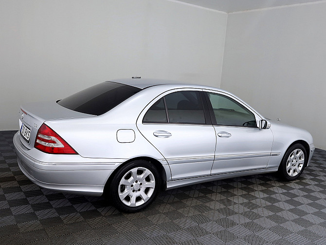 Mercedes-Benz C 220 Elegance Facelift ATM 2.1 CDI 110kW Tallina - foto 3