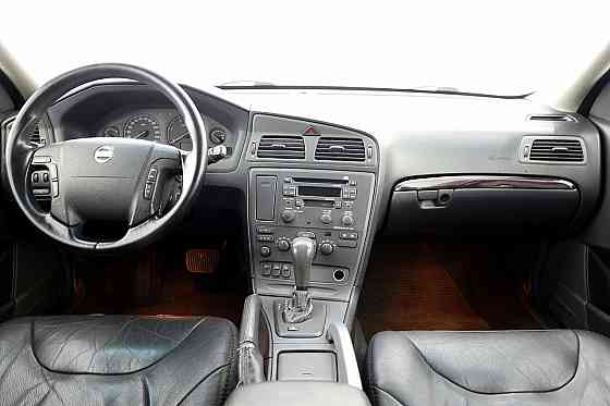Volvo XC70 Summum AWD ATM 2.4 D5 120kW Tallina