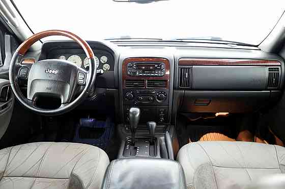 Jeep Grand Cherokee Overland Facelift ATM 2.7 CRD 120kW Tallina