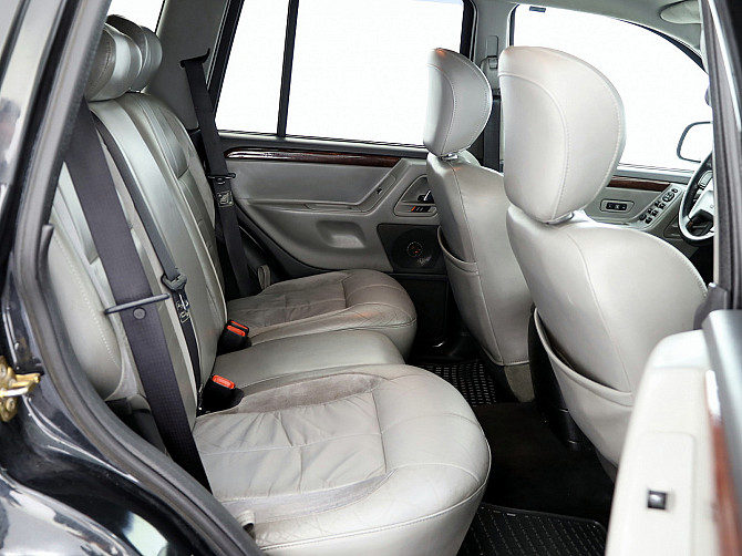 Jeep Grand Cherokee Overland Facelift ATM 2.7 CRD 120kW Tallina - foto 7