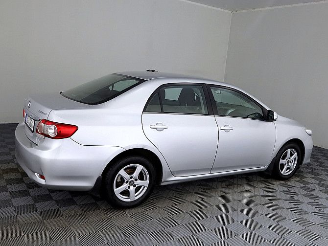 Toyota Corolla Linea Sol LPG Facelift 1.6 97kW Tallina - foto 3