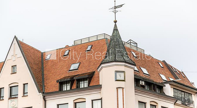Fasādes māja, slēgts pagalms, vieta vairākām automašīnām, ieeja no ielas, ir lifts, Rīga - foto 2