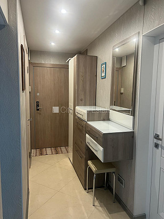 Fasādes māja, viena istaba izolēta, virtuve 6 m2, mainīti radiatori, centrālā apkure, Rīga - foto 9
