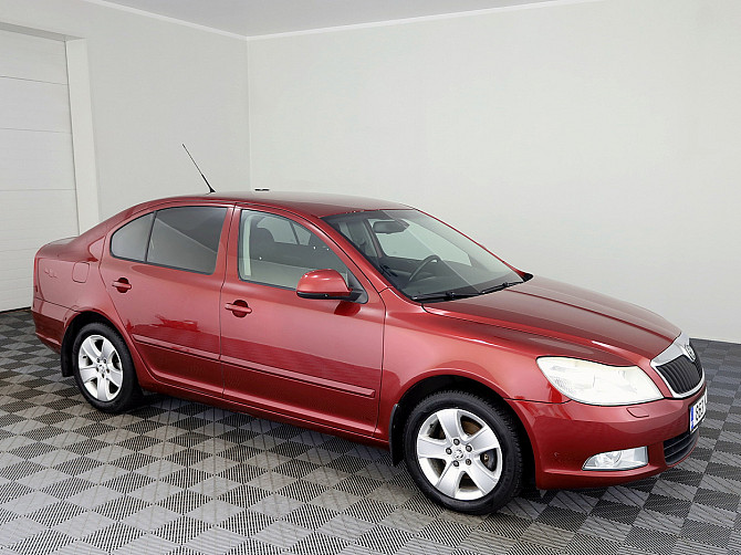 Skoda Octavia Comfortline Facelift 1.4 90kW Tallina - foto 1