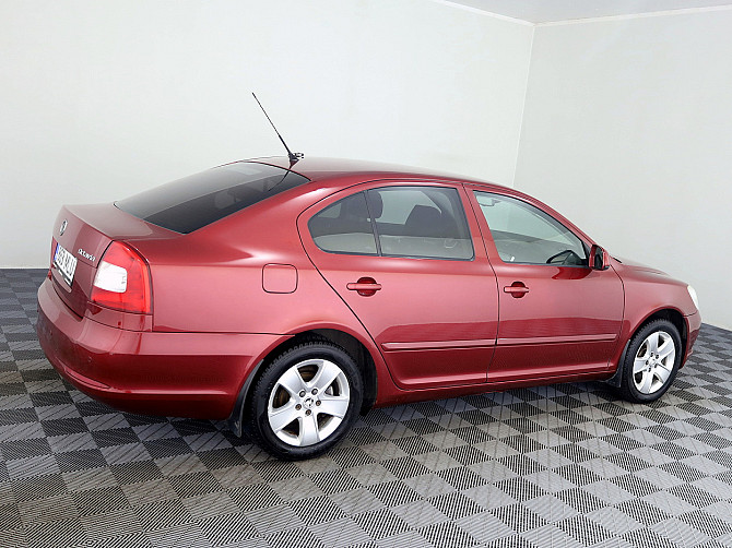 Skoda Octavia Comfortline Facelift 1.4 90kW Tallina - foto 3
