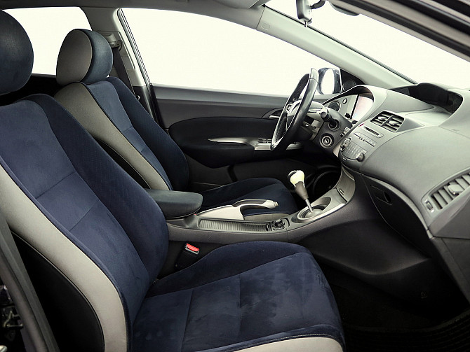 Honda Civic Elegance 1.8 103kW Tallina - foto 6