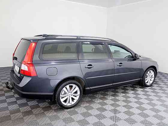 Volvo V70 Summum ATM 2.4 D5 129kW Tallina