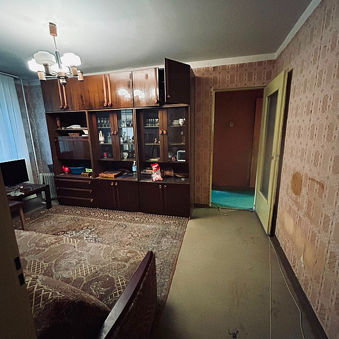 Сдаётся в аренду трёхкомнатная квартира в Дарзциемсе. Квартира расположена на 4-м этаже и имеет... Rīga - foto 2
