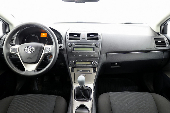 Toyota Avensis Linea Sol 1.8 108kW Tallina - foto 5