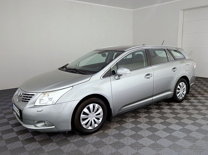Toyota Avensis Linea Sol 1.8 108kW Tallina - foto 2