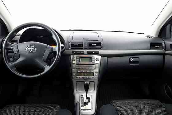 Toyota Avensis Linea Sol Facelift ATM 2.0 108kW Tallina