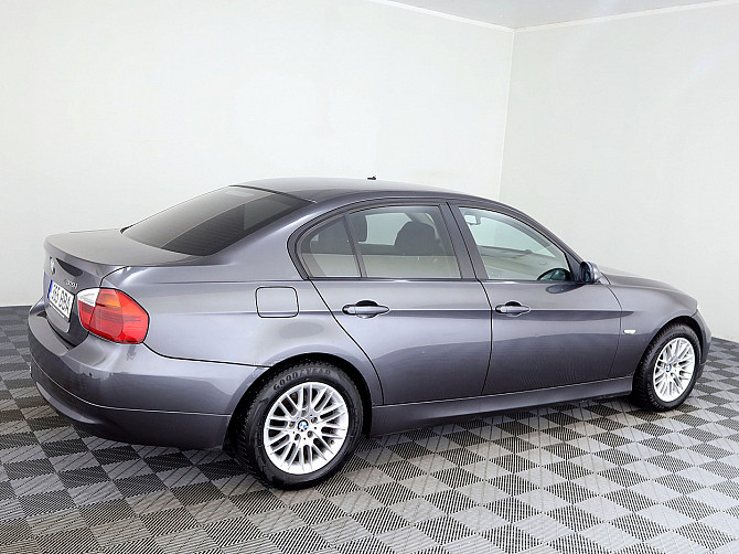 BMW 318 Business Facelift ATM 2.0 95kW Tallina - foto 3