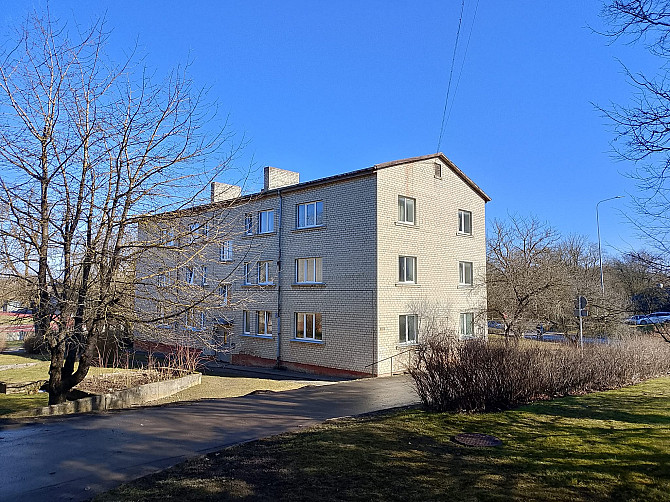 Jelgavas iela, Saldus, LV-3801, Latvija
Palīdzu pārdot gaišu un saulainu 2 istabu dzīvokli... Saldus - foto 1