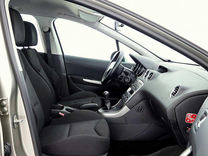 Peugeot 308 Elgance Facelift 1.6 HDi 68kW Tallina - foto 6