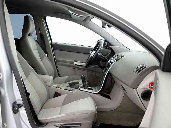 Volvo S40 Momentum 2.0 D4 100kW Tallina