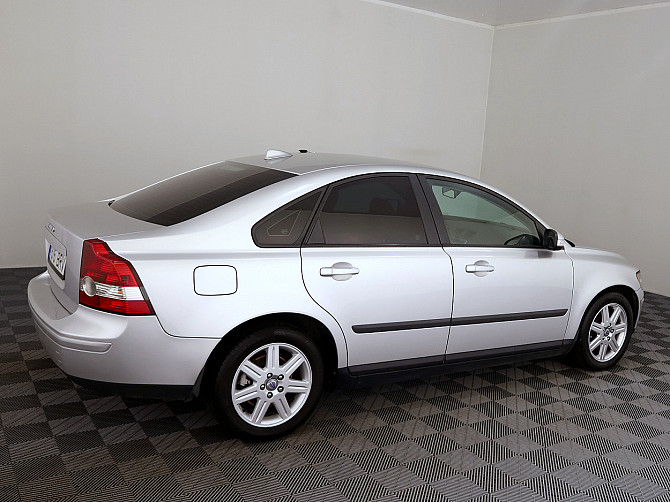 Volvo S40 Momentum 2.0 D4 100kW Таллин - изображение 3