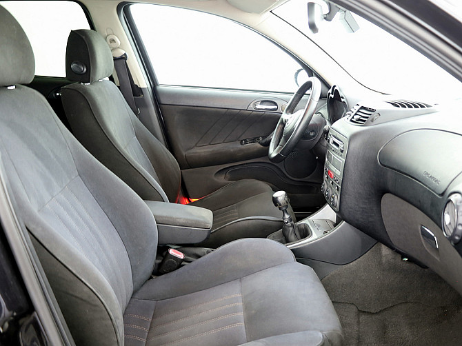 Alfa Romeo 147 Facelift 1.9 JTD 110kW Tallina - foto 6