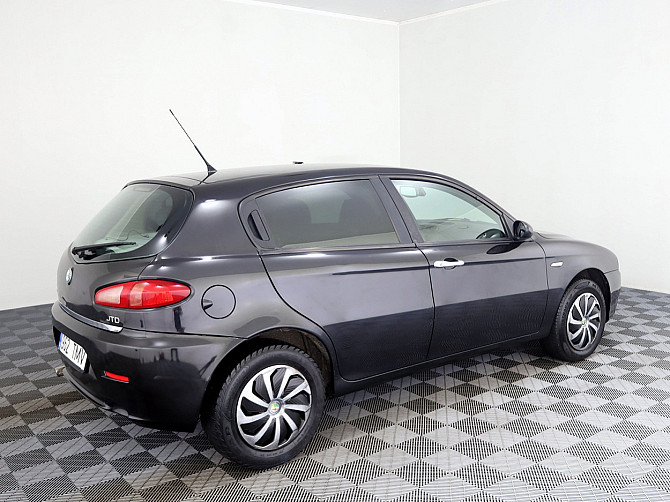Alfa Romeo 147 Facelift 1.9 JTD 110kW Tallina - foto 3