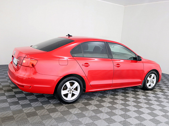 Volkswagen Jetta Comfortline ATM 1.6 TDI 77kW Tallina - foto 3