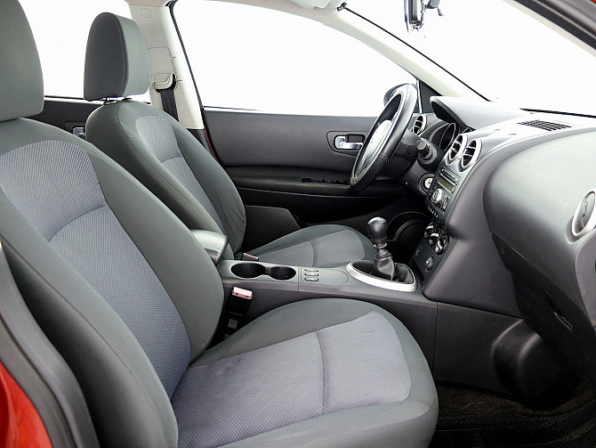 Nissan Qashqai Comfort 2.0 104kW Tallina - foto 6