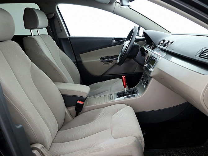 Volkswagen Passat Comfortline 2.0 110kW Tallina - foto 6