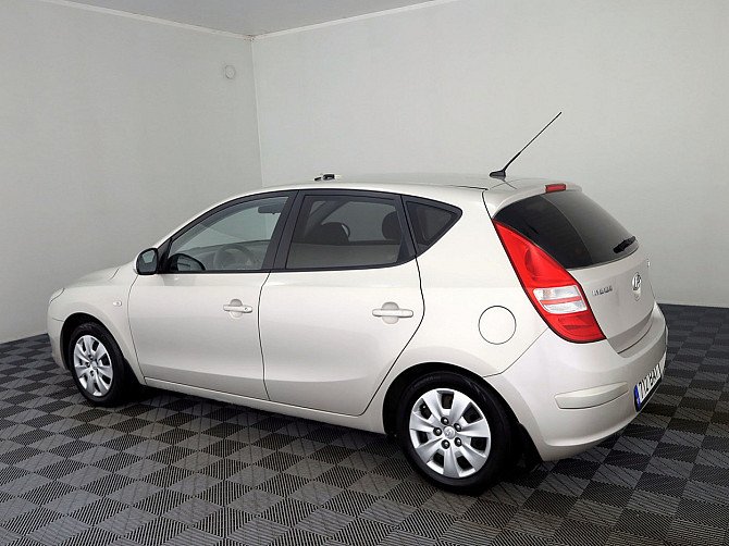 Hyundai i30 Elegance 1.6 90kW Tallina - foto 4