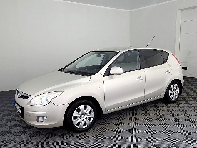 Hyundai i30 Elegance 1.6 90kW Tallina - foto 2