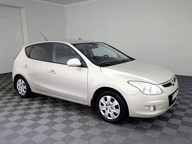 Hyundai i30 Elegance 1.6 90kW Tallina - foto 1