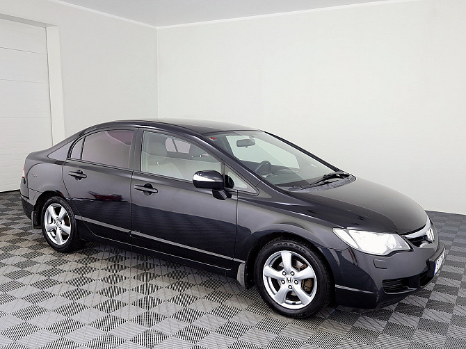 Honda Civic Elegance ATM 1.8 103kW Tallina - foto 1