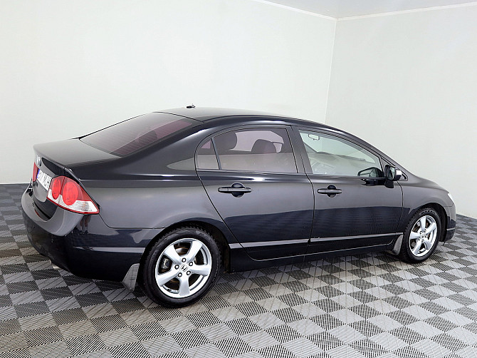 Honda Civic Elegance ATM 1.8 103kW Tallina - foto 3