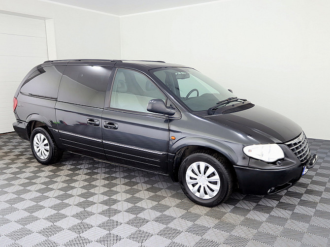 Chrysler Grand Voyager Stow N Go Luxury ATM 2.8 CRD 110kW Tallina - foto 1