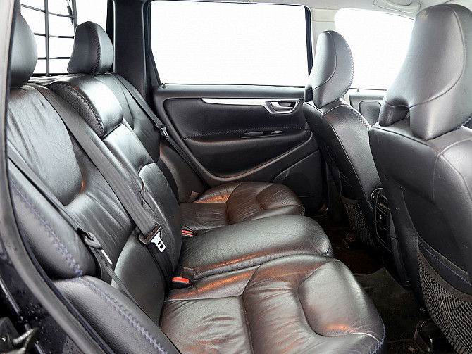 Volvo XC70 Summum Facelift ATM 2.4 D5 136kW Tallina - foto 7