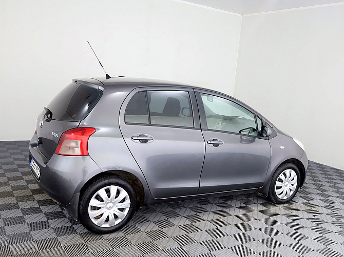 Toyota Yaris Linea Sol A-C 1.3 64kW Tallina - foto 3