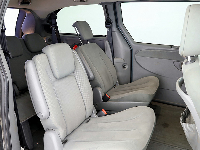 Chrysler Grand Voyager Comfort ATM 2.8 CRD 110kW Tallina - foto 7
