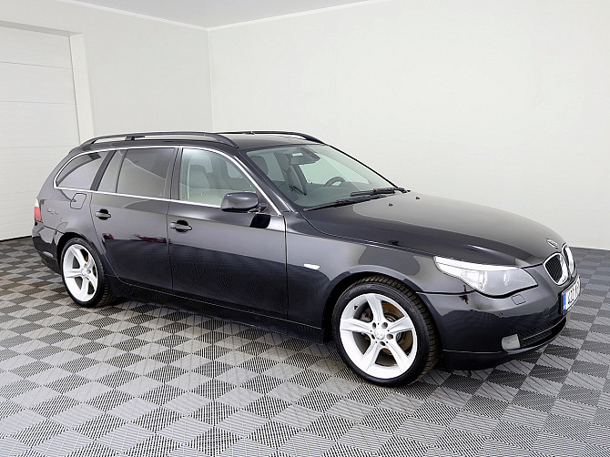 BMW 525 Touring 2.5 D 120kW Tallina - foto 1