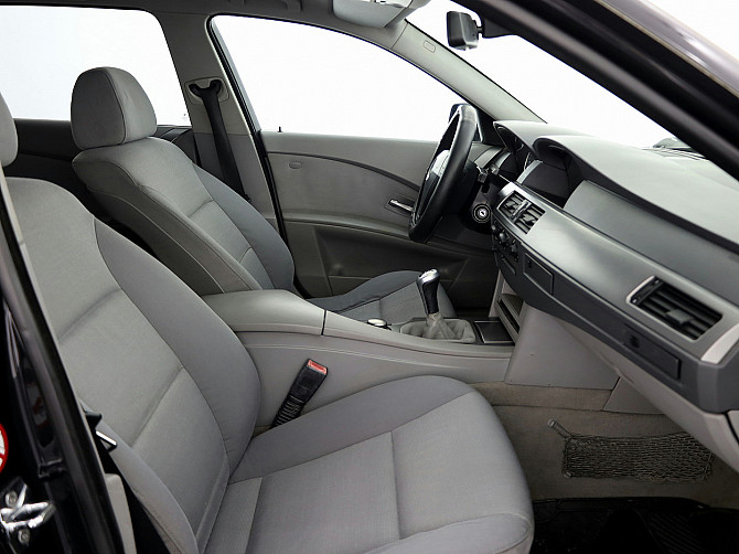 BMW 525 Touring 2.5 D 120kW Tallina - foto 6