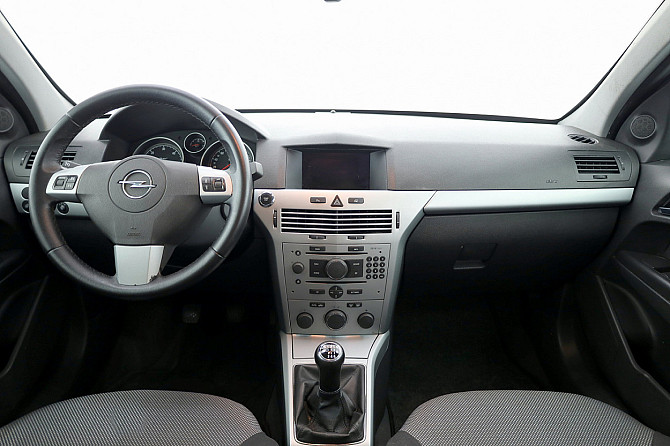 Opel Astra Elegnace Facelift 1.7 CDTi 81kW Tallina - foto 5