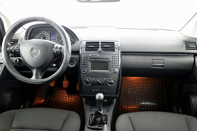 Mercedes-Benz A 160 Elegance Facelift 1.5 70kW Таллин - изображение 5
