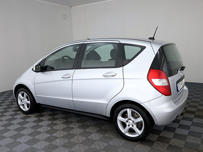 Mercedes-Benz A 160 Elegance Facelift 1.5 70kW Таллин - изображение 4