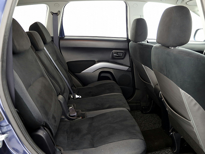 Mitsubishi Outlander Comfort 4x4 ATM 2.4 125kW Tallina - foto 7
