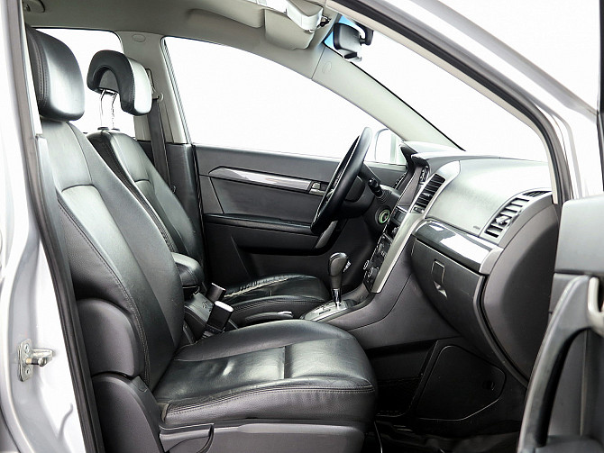 Chevrolet Captiva Luxury ATM 2.0 VCDi 110kW Tallina - foto 6