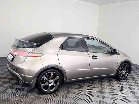 Honda Civic Elegance 1.8 103kW Таллин
