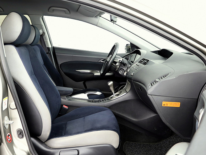 Honda Civic Elegance 1.8 103kW Таллин - изображение 6