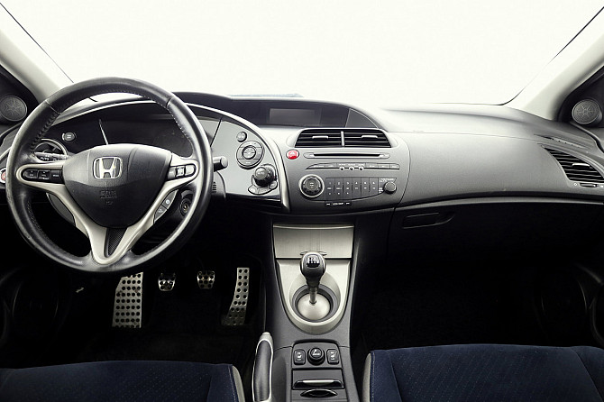 Honda Civic Elegance 1.8 103kW Таллин - изображение 5