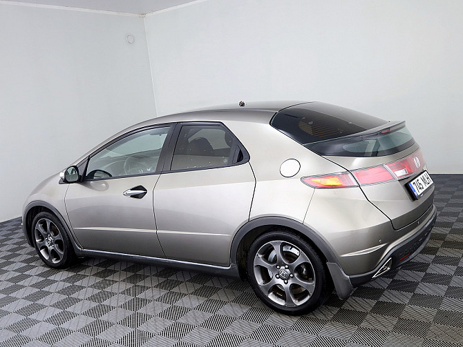 Honda Civic Elegance 1.8 103kW Таллин - изображение 4