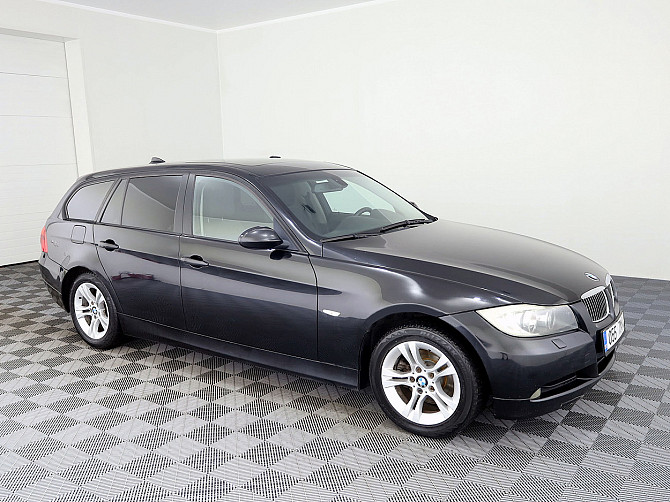 BMW 320 Touring 2.0 D 120kW Tallina - foto 1