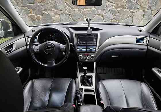 Pārdodu Subaru Forester labā vizuālā un tehniskā stāvoklī ar tikko izietu tehnisko apskati... Babīte