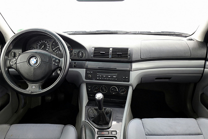 BMW 520 Sportpakett 2.0 110kW Tallina - foto 5