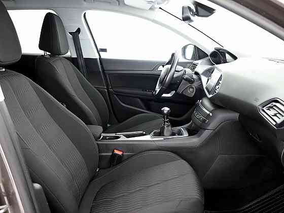 Peugeot 308 Elegance 1.6 92kW Tallina